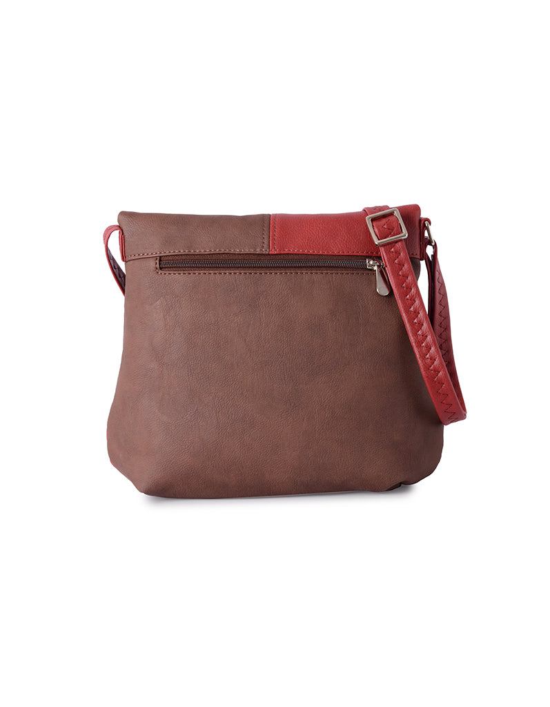 Amazing Brown Medium Saddle Bag